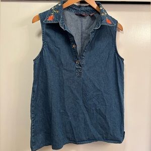 Agapo denim sleeveless shirt with embroidered flowers